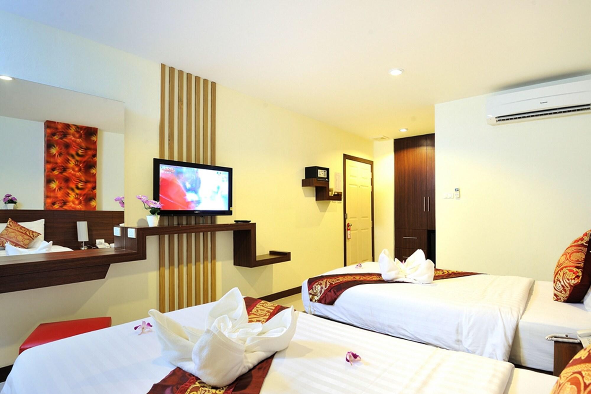 Pimrada Hotel Patong Eksteriør billede