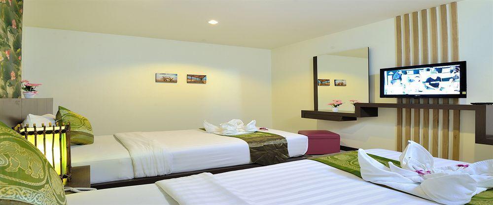 Pimrada Hotel Patong Eksteriør billede