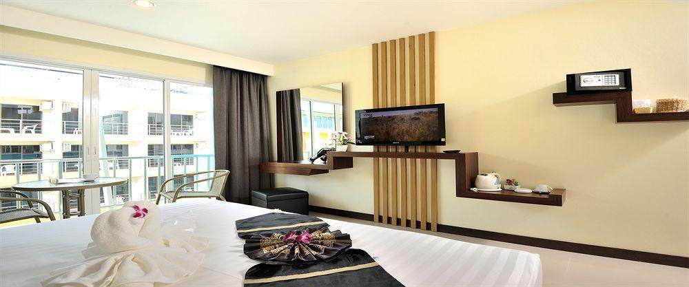 Pimrada Hotel Patong Eksteriør billede