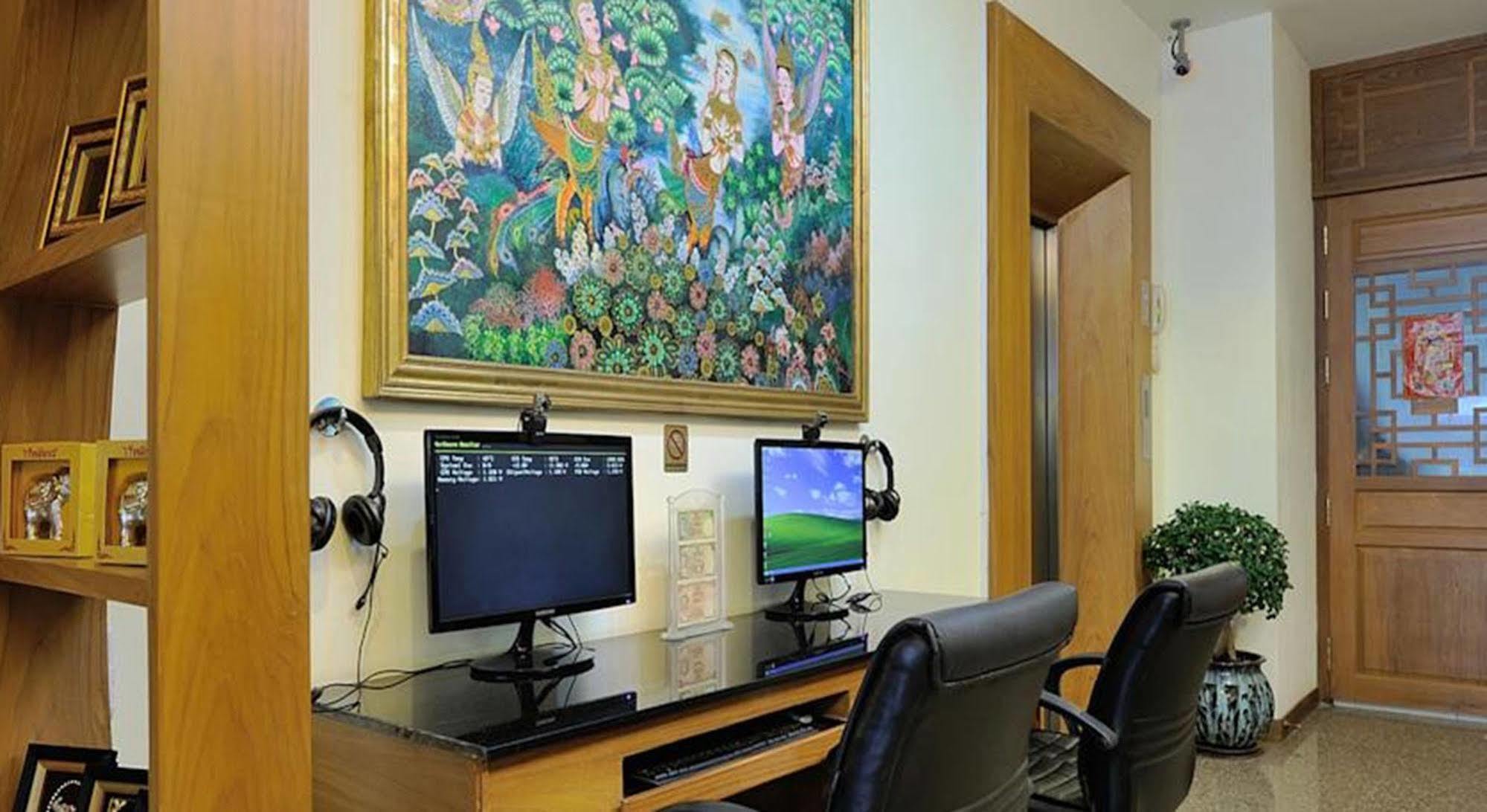 Pimrada Hotel Patong Eksteriør billede